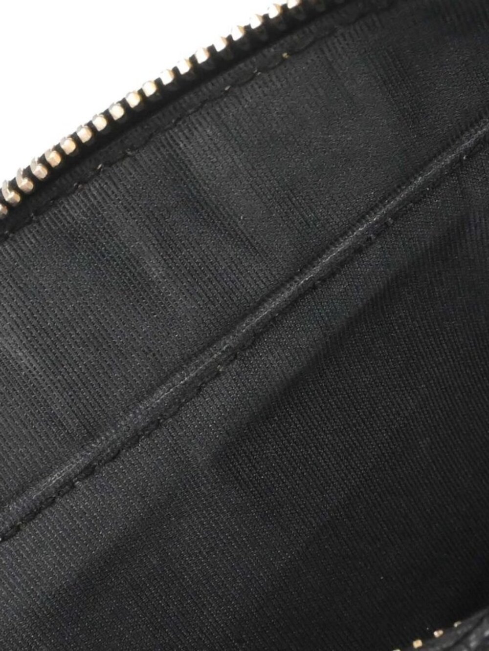 Chanel Black Calfskin Hobo Handbag 196932 - Picture 15 of 16